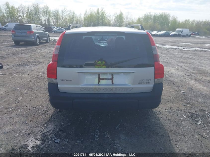 2004 Volvo V70 VIN: YV1SZ59H341144172 Lot: 12001764