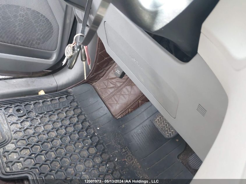 2013 Toyota Sienna Le VIN: 5TDKK3DC4DS308445 Lot: 12001973