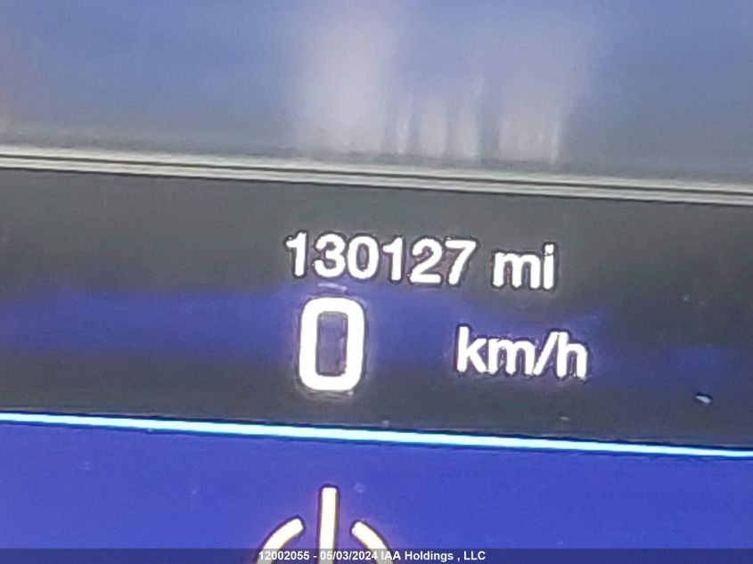 2015 Chrysler 200 C VIN: 1C3CCCCGXFN610972 Lot: 12002055