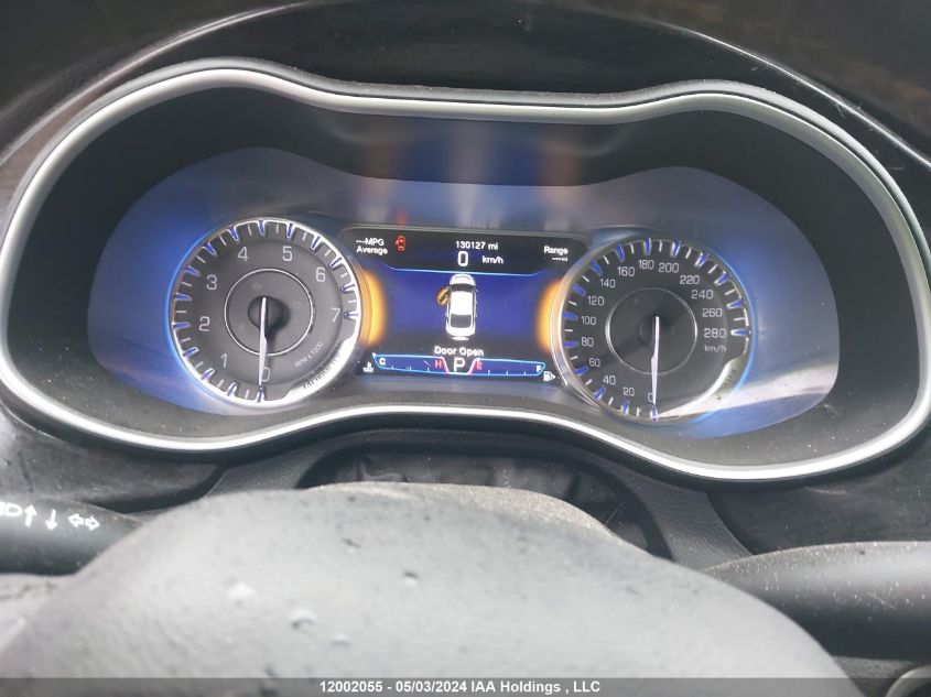 2015 Chrysler 200 C VIN: 1C3CCCCGXFN610972 Lot: 12002055