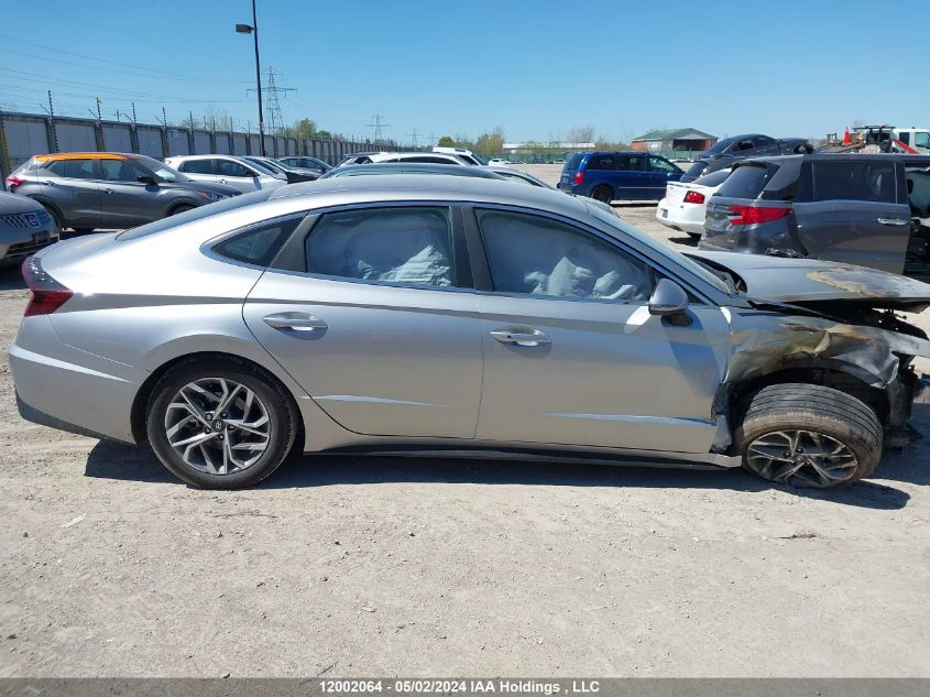 2022 Hyundai Sonata Preferred VIN: 5NPEG4JA7NH142257 Lot: 12002064