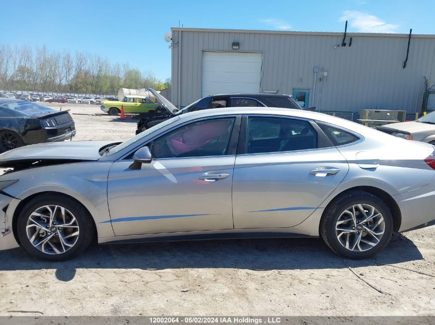 2022 Hyundai Sonata Preferred VIN: 5NPEG4JA7NH142257 Lot: 12002064