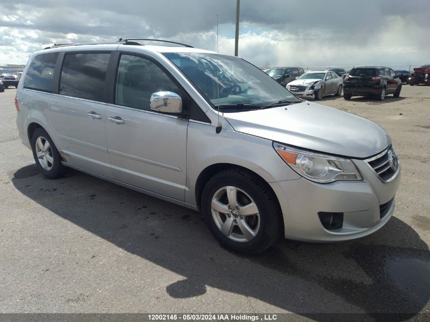 2010 Volkswagen Routan Execline VIN: 2V4RW6DX2AR227168 Lot: 12002145