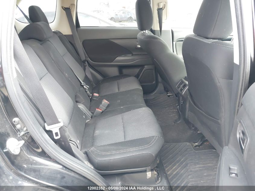 2019 Mitsubishi Outlander VIN: JA4AZ2A30KZ605305 Lot: 12002352