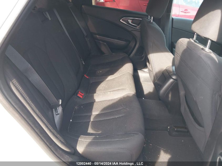 2015 Chrysler 200 Limited VIN: 1C3CCCAG3FN524082 Lot: 12002440