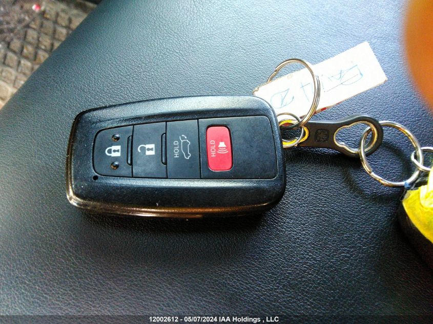 2020 Toyota Rav4 Hybrid Xle VIN: 2T3RWRFV7LW101372 Lot: 12002612