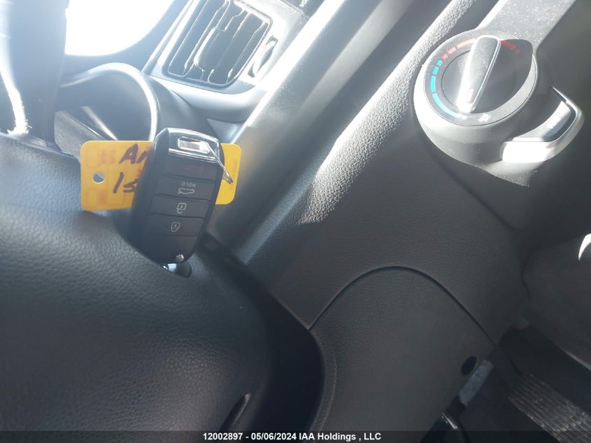 2022 Kia Rio 5-Door VIN: 3KPA25AD1NE511034 Lot: 12002897