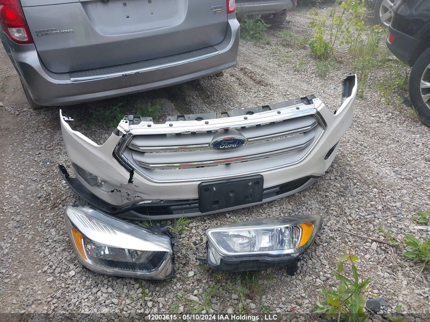 2018 Ford Escape Se VIN: 1FMCU9GD0JUB57628 Lot: 12003615