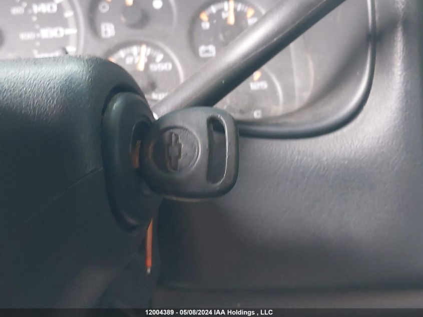 2002 Chevrolet Silverado C1500 VIN: 1GCEC14W82Z341890 Lot: 12004389