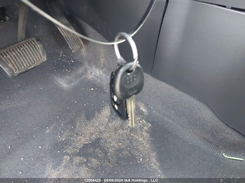 2010 Kia Soul +/!/Sport VIN: KNDJT2A24A7060895 Lot: 12004425