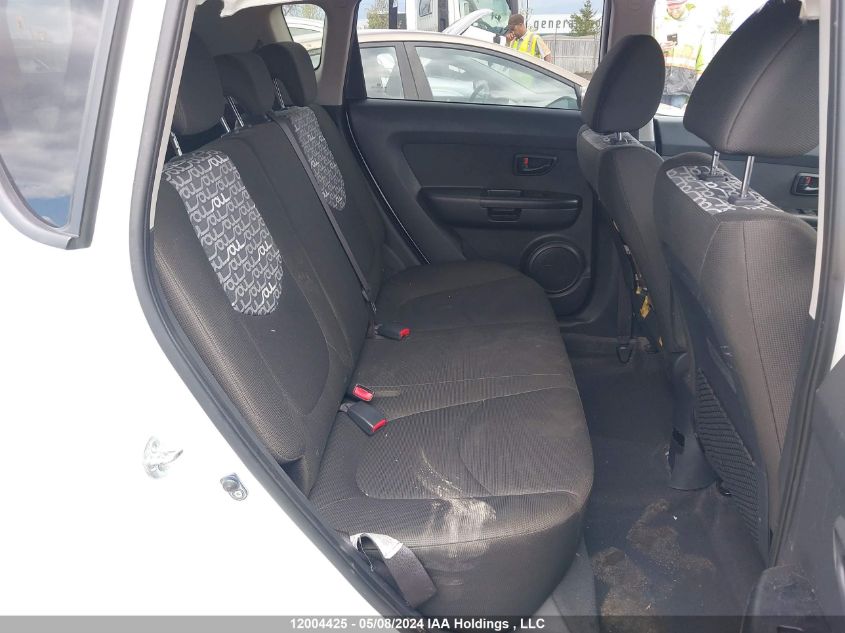 2010 Kia Soul +/!/Sport VIN: KNDJT2A24A7060895 Lot: 12004425