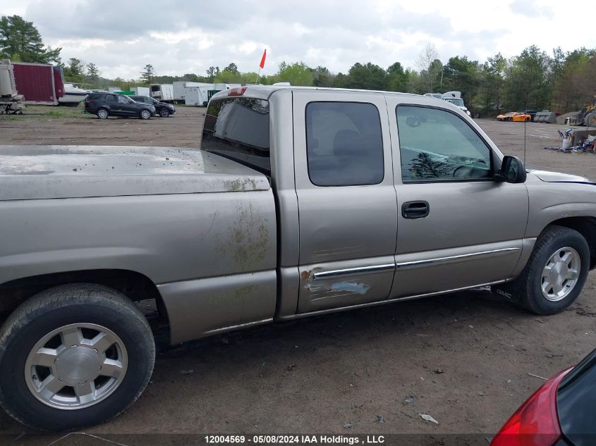 2003 GMC Sierra 1500 VIN: 2GTEC19VX31223155 Lot: 12004569