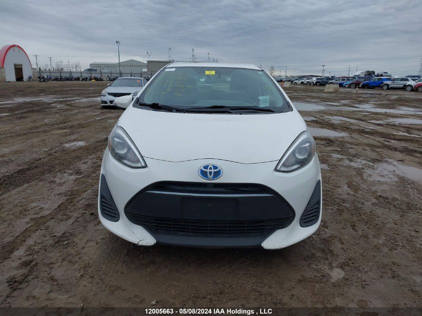 2019 Toyota Prius C VIN: JTDKDTB38K1629461 Lot: 12005663