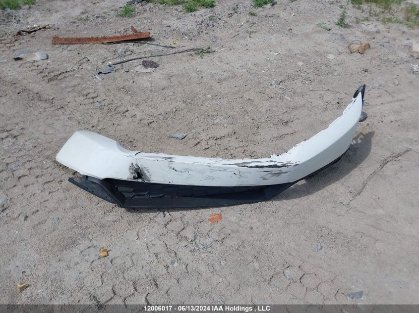 2018 Honda Clarity Plug-In Hybrid VIN: JHMZC5F11JC800395 Lot: 12006017