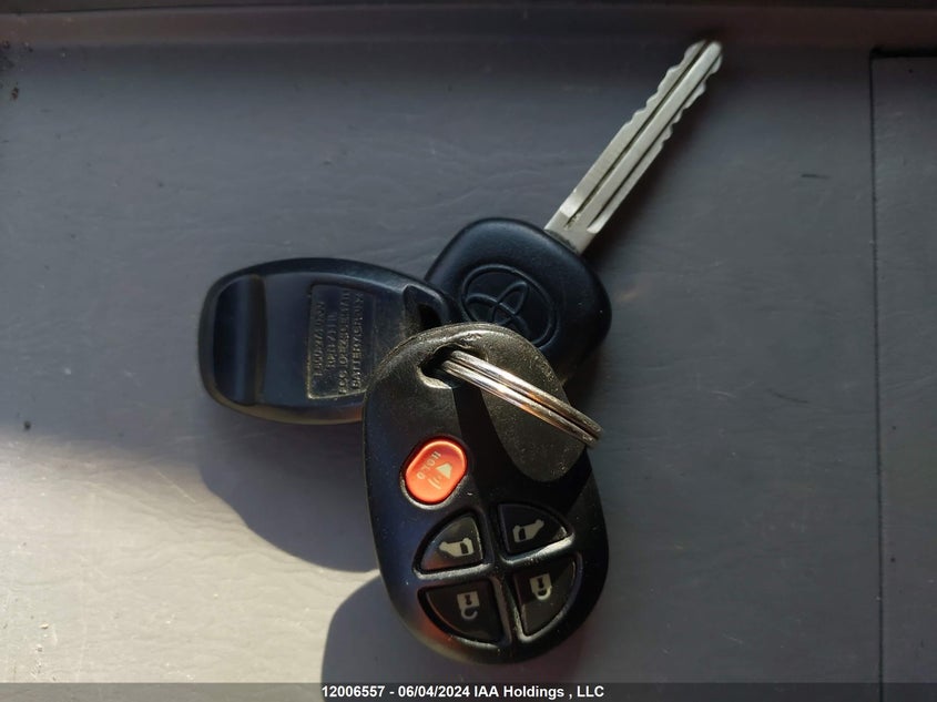 2010 Toyota Sienna Ce 7 Passenger/Ce 8 Passenger/Le 7 Passenger/Le 8 Passenger VIN: 5TDKK4CC4AS296042 Lot: 12006557