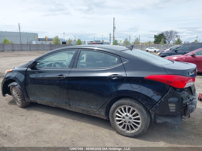 2013 Hyundai Elantra Gls/Limited VIN: 5NPDH4AE8DH282229 Lot: 12007059