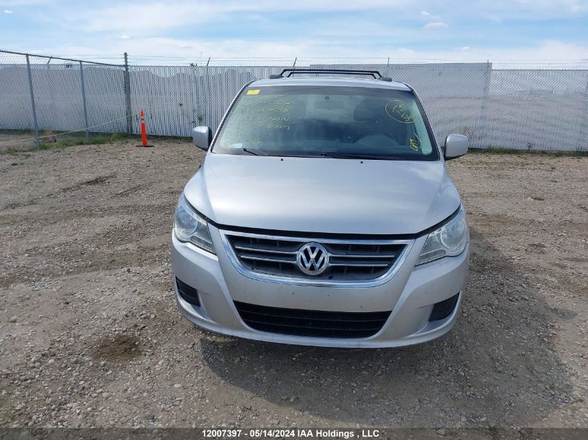 2011 Volkswagen Routan Se VIN: 2V4RW3DG4BR768738 Lot: 12007397