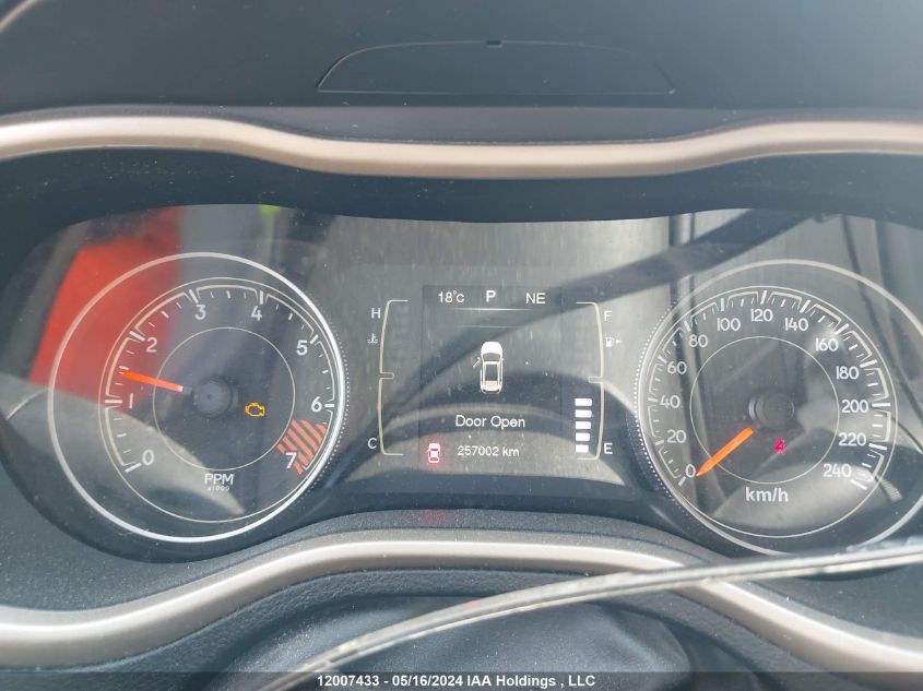 2015 Jeep Cherokee Latitude VIN: 1C4PJMCB1FW787143 Lot: 12007433