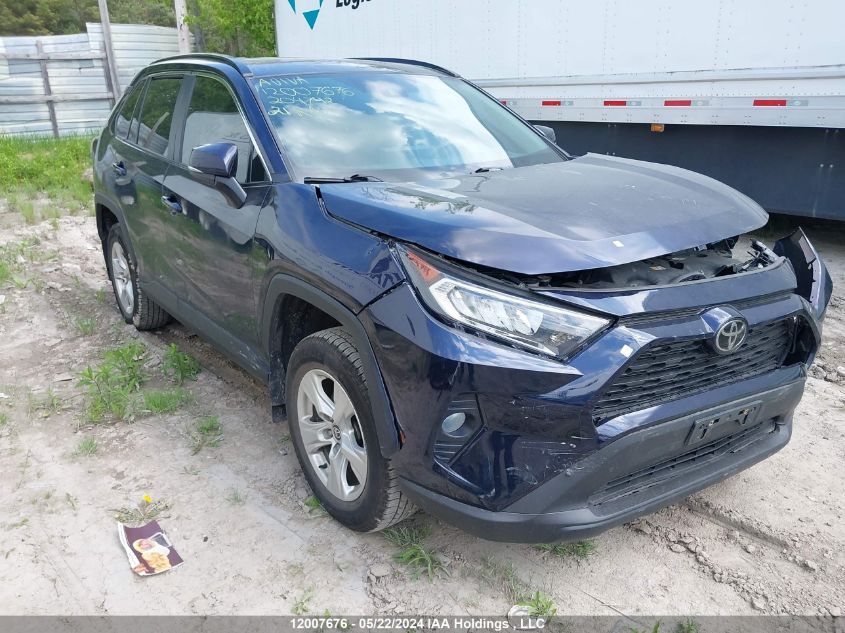 2021 Toyota Rav4 Xle VIN: 2T3R1RFV3MW204742 Lot: 12007676