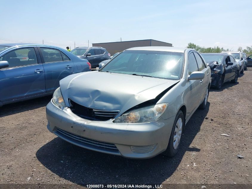 2005 Toyota Camry Le/Xle/Se VIN: 4T1BE32K35U586814 Lot: 12008073