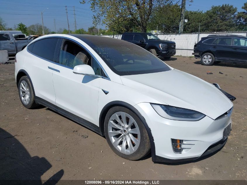 2018 Tesla Model X 100D/75D/P100D VIN: 5YJXCBE23JF126125 Lot: 12008096