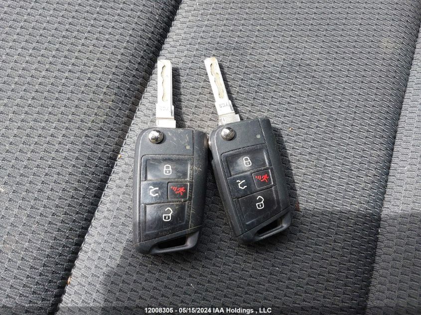 2016 Volkswagen Golf S VIN: 3VW117AU4GM010014 Lot: 12008305