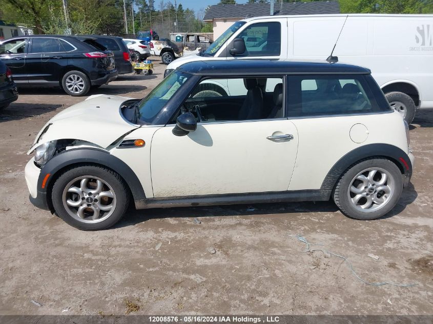 2013 Mini Cooper VIN: WMWSU3C56DT681000 Lot: 12008576