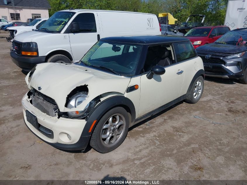 2013 Mini Cooper VIN: WMWSU3C56DT681000 Lot: 12008576