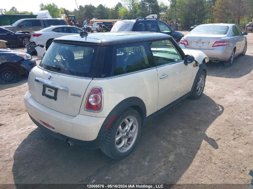 2013 Mini Cooper VIN: WMWSU3C56DT681000 Lot: 12008576