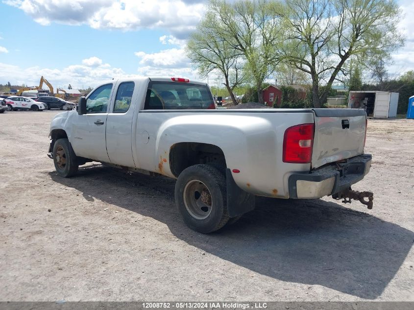 2011 GMC Sierra K3500 VIN: 1GT522CGXBZ363215 Lot: 12008752