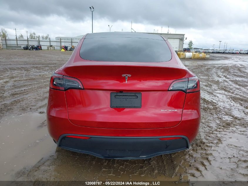 2024 Tesla Model Y VIN: 7SAYGDEE5RF040764 Lot: 12008787