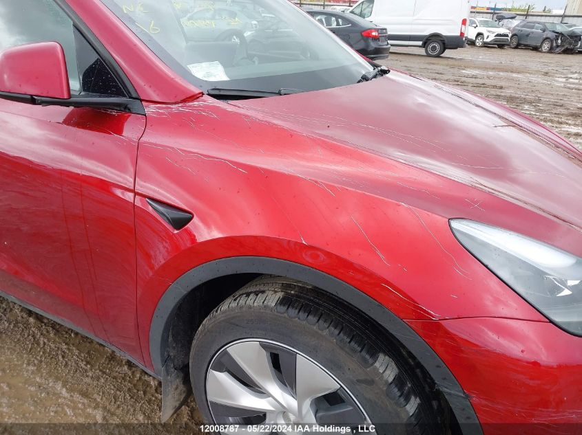 2024 Tesla Model Y VIN: 7SAYGDEE5RF040764 Lot: 12008787