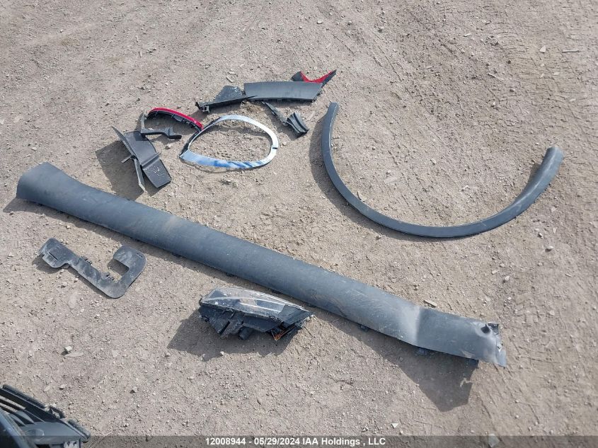 2022 Tesla Model Y VIN: 7SAYGDEE6NF571305 Lot: 12008944