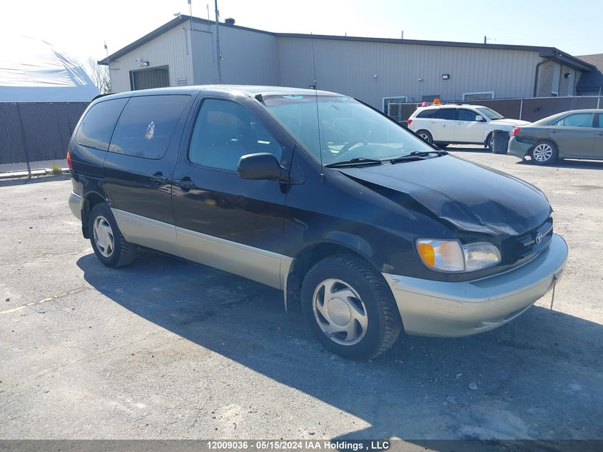 2000 Toyota Sienna Le/Xle VIN: 4T3ZF13C1YU228632 Lot: 12009036