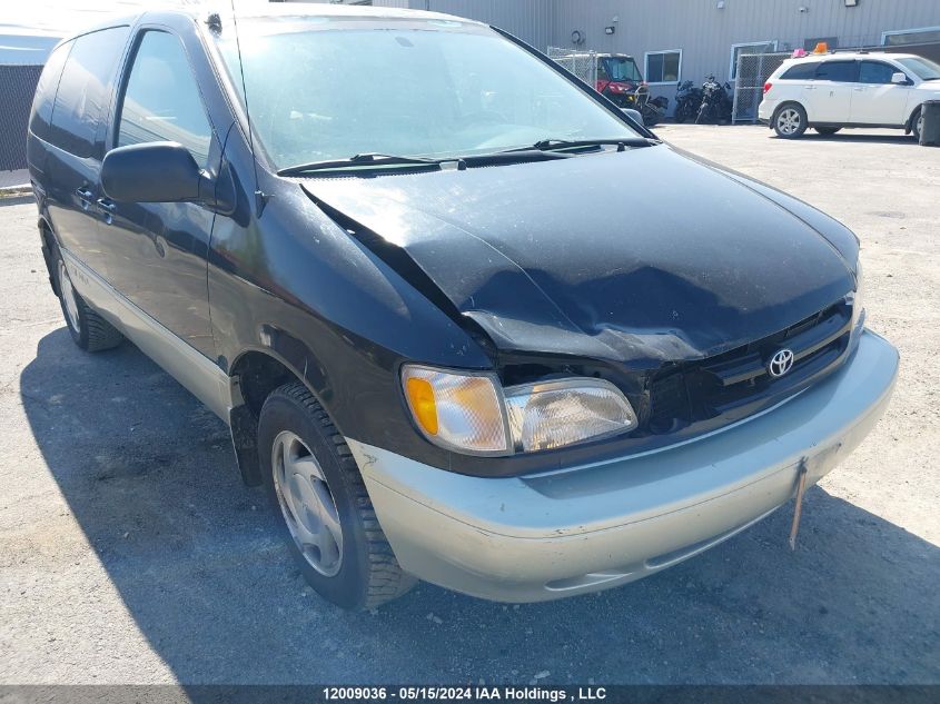 2000 Toyota Sienna Le/Xle VIN: 4T3ZF13C1YU228632 Lot: 12009036