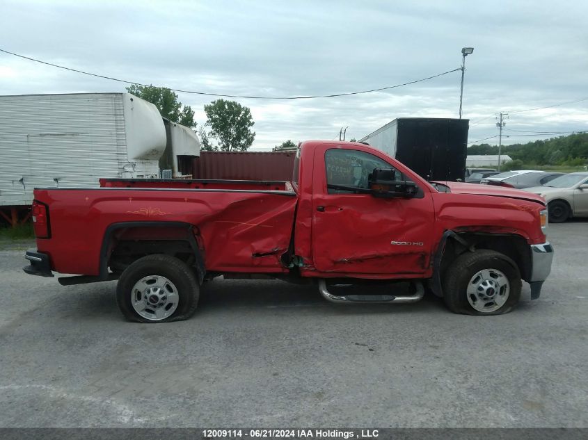 2017 GMC Sierra C2500 Heavy Duty VIN: 1GT01REG2HZ402939 Lot: 12009114