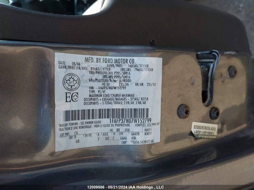 2007 Ford Focus Zx5/S/Se/Ses VIN: 1FAFP37N07W152799 Lot: 12009586