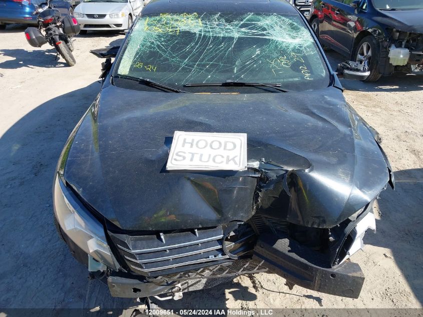 2013 Volkswagen Passat VIN: 1VWCH7A32DC105051 Lot: 12009651