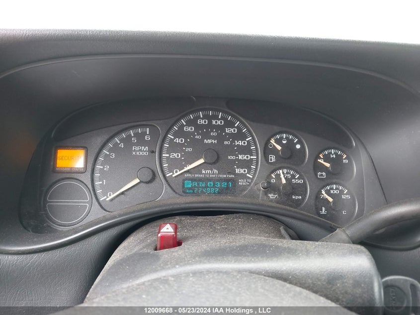 2001 Chevrolet Silverado 1500 VIN: 2GCEK19T411196372 Lot: 12009668