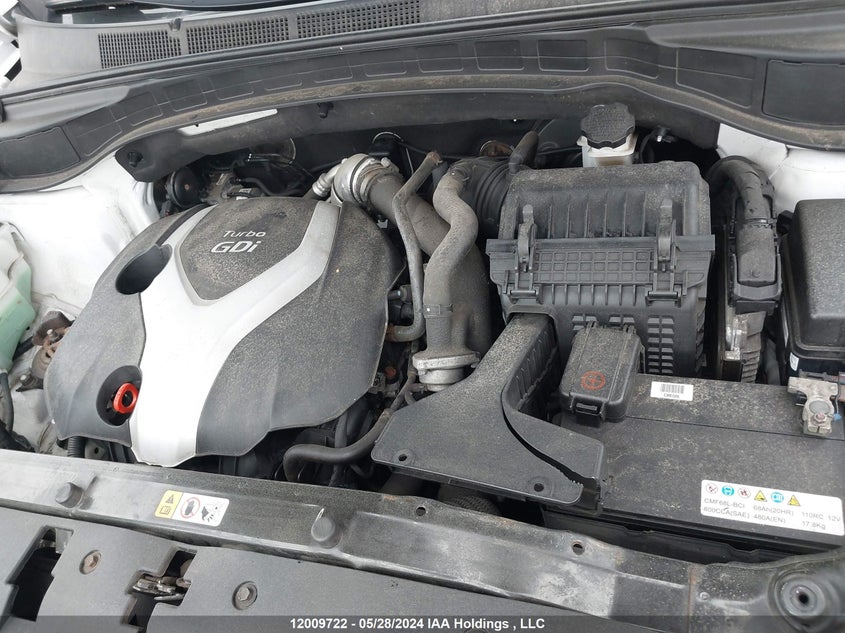 2016 Hyundai Santa Fe Sport 2.0T Premium VIN: 5XYZUDLA1GG307303 Lot: 12009722