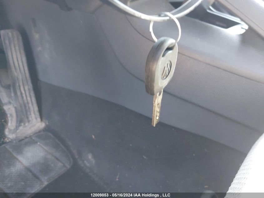 2009 Volkswagen Rabbit VIN: WVWDA71KX9W099878 Lot: 12009853