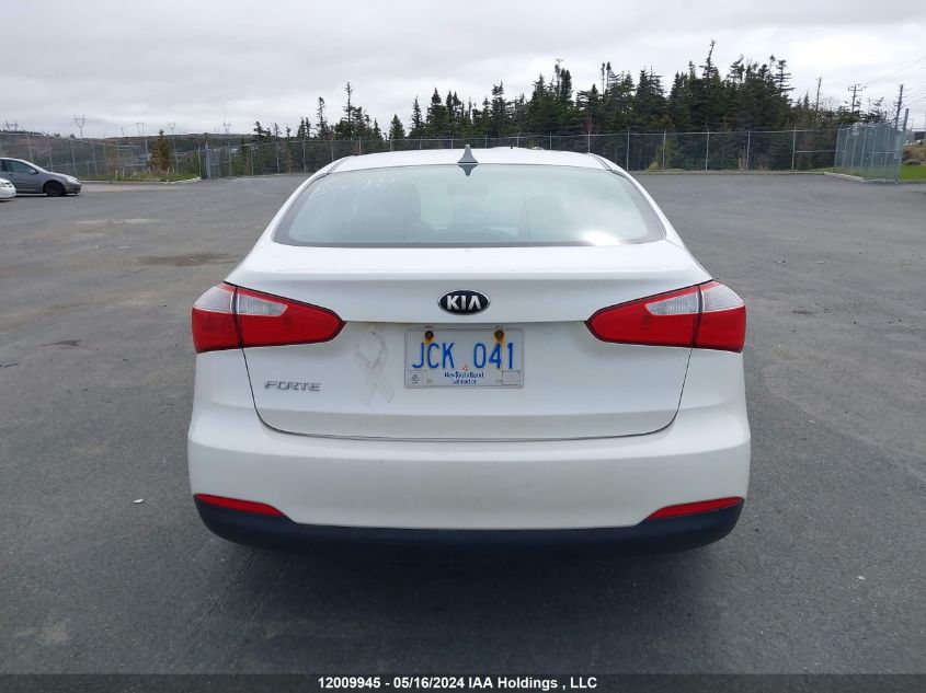 2015 Kia Forte VIN: KNAFX4A63F5423714 Lot: 12009945