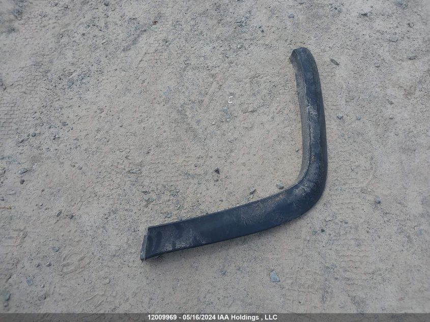 2015 Jeep Cherokee Trailhawk VIN: 1C4PJMBS9FW724910 Lot: 12009969