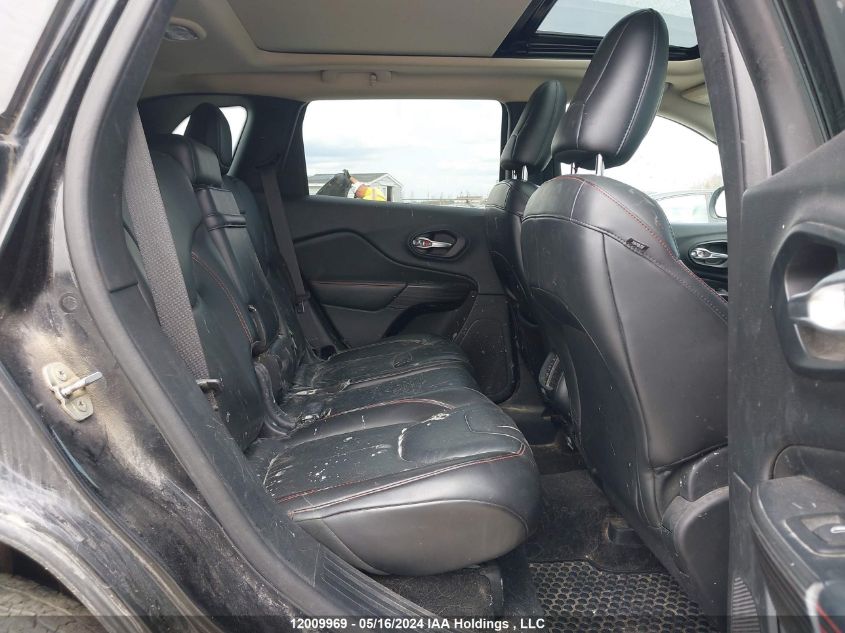 2015 Jeep Cherokee Trailhawk VIN: 1C4PJMBS9FW724910 Lot: 12009969