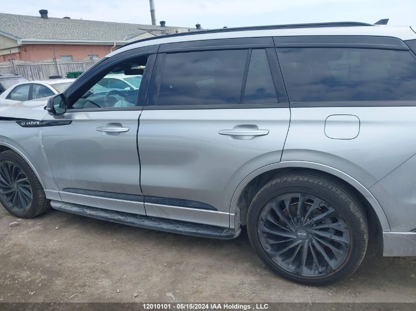 2023 Lincoln Aviator Reserve VIN: 5LM5J7XC4PGL02025 Lot: 12010101