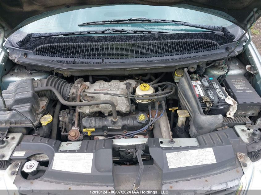 2001 Chrysler Town & Country VIN: 2C8GP64L61R296116 Lot: 12010124