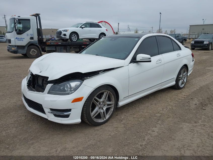 2013 Mercedes-Benz C-Class VIN: WDDGF8JB0DA881428 Lot: 12010200