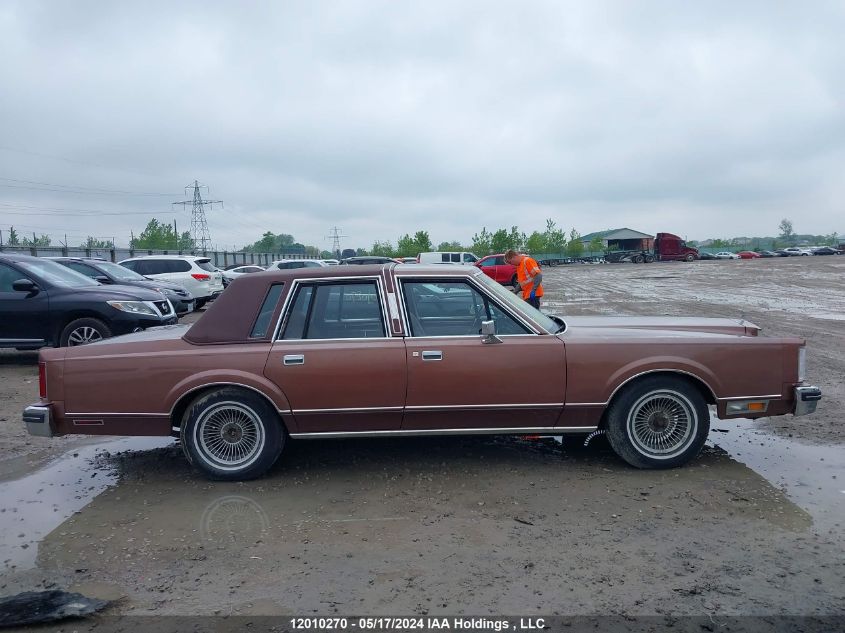 1982 Lincoln Town Car VIN: 1LNBP94F5CY622814 Lot: 12010270