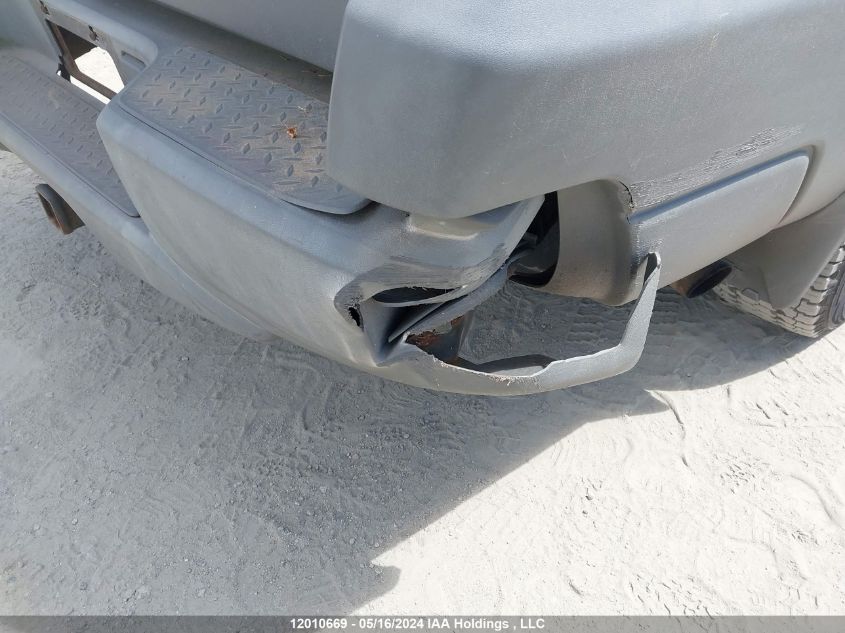 2002 Chevrolet Avalanche VIN: 3GNEK13T72G203663 Lot: 12010669