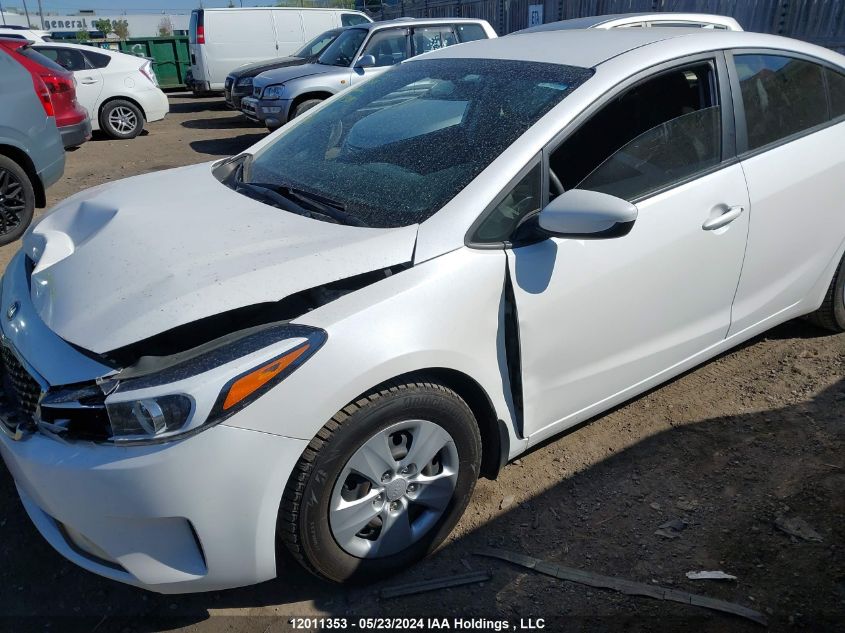 2017 Kia Forte VIN: 3KPFL4A71HE135186 Lot: 12011353